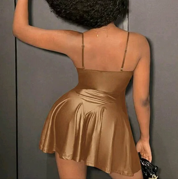 Elegant Summer Music Festival Strappy Bust Cup Shape Design Ruffled - Picture 4 of 4